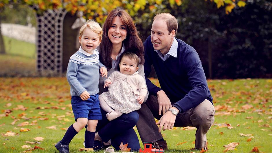 2015-12-18T100911Z_837777079_GF10000270096_RTRMADP_3_BRITAIN-ROYALS