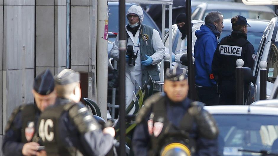 2016-01-07T140830Z_657226147_LR1EC17139W93_RTRMADP_3_FRANCE-SHOOTING