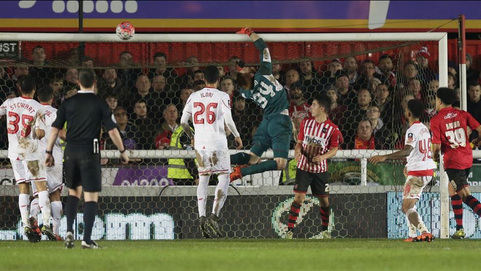 2016-01-08T205202Z_95287922_MT1ACI14240750_RTRMADP_3_SOC