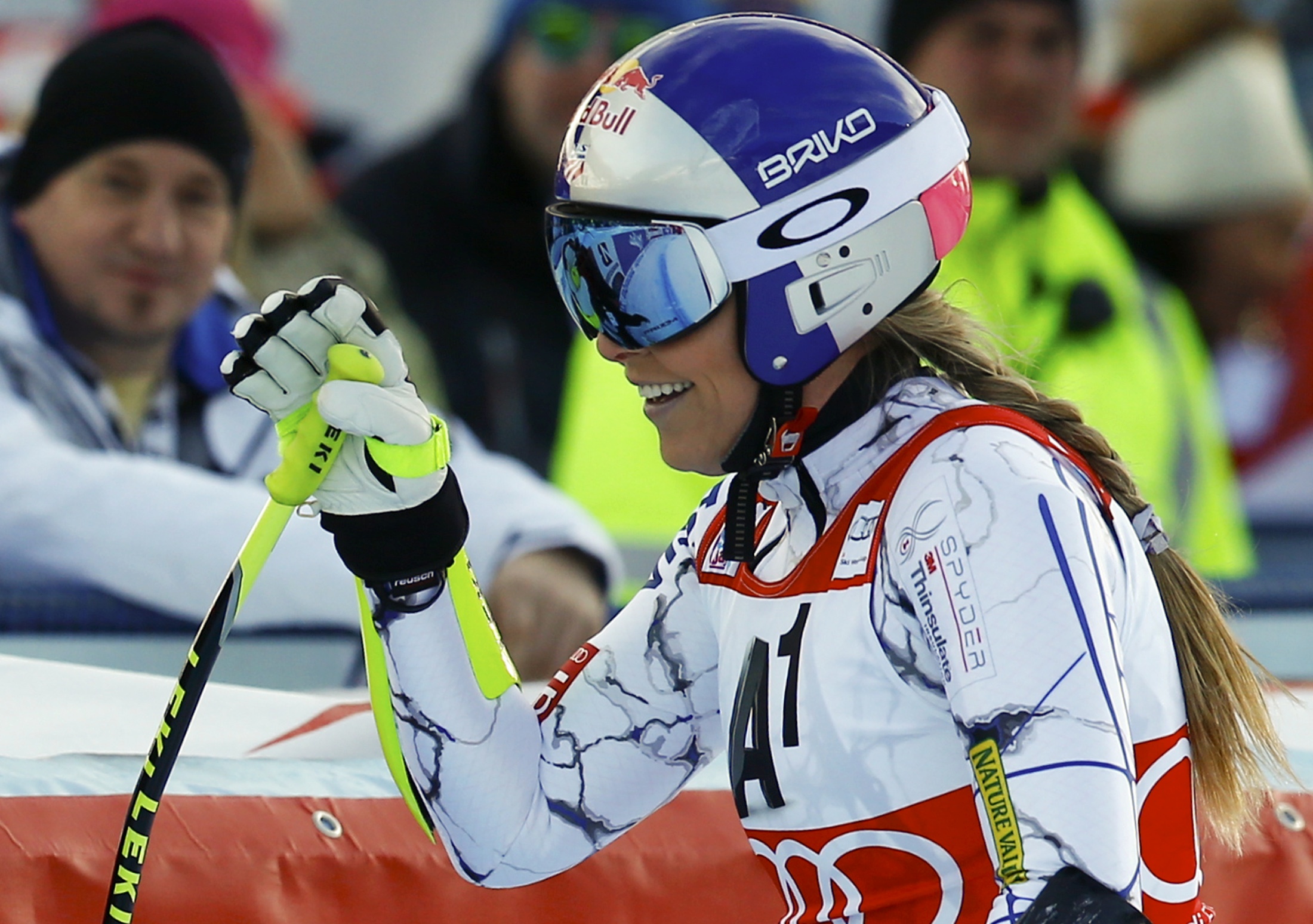 2016-01-10T120709Z_657343843_LR2EC1A0XNN2A_RTRMADP_3_ALPINE-SKIING-WOMEN-ZAUCHENSEE