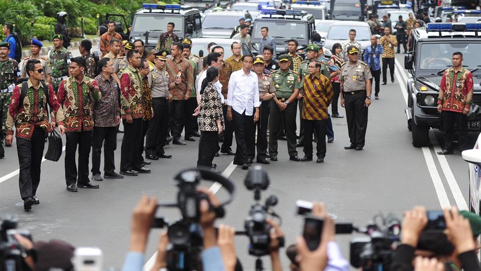 2016-01-14T111011Z_412522147_GF20000094422_RTRMADP_3_INDONESIA-BLAST