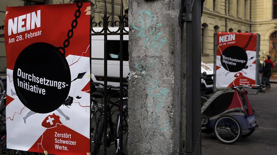 2016-02-28T144907Z_1389752569_LR1EC2S155K45_RTRMADP_3_SWISS-REFERENDUM