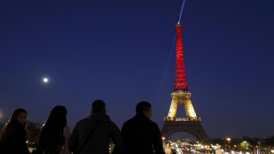 2016-03-22T185117Z_1455484999_LR2EC3M1GD6T6_RTRMADP_3_BELGIUM-BLAST-EIFFEL