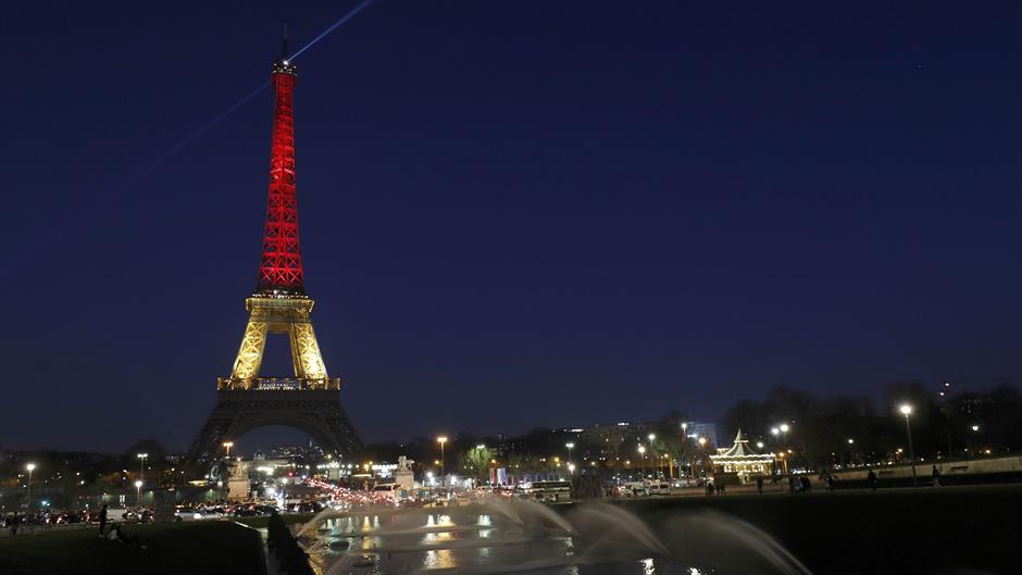 2016-03-22T185508Z_2010444917_LR2EC3M1GJKTA_RTRMADP_3_BELGIUM-BLAST-EIFFEL