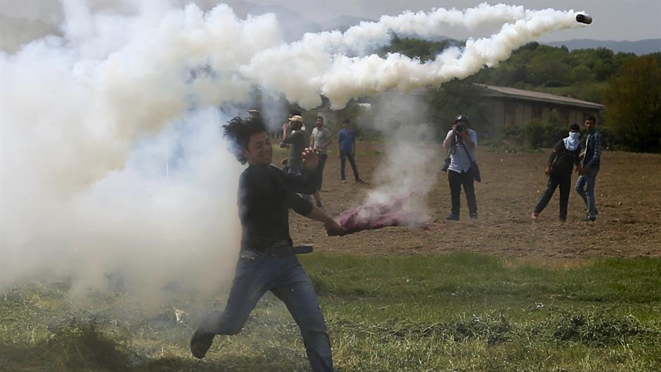 2016-04-13T121153Z_424656681_TB3EC4D0XVG47_RTRMADP_3_EUROPE-MIGRANTS-GREECE