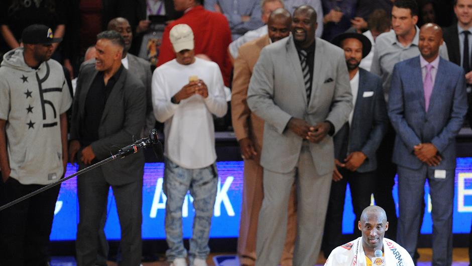 2016-04-14T055136Z_1710252924_NOCID_RTRMADP_3_NBA-UTAH-JAZZ-AT-LOS-ANGELES-LAKERS