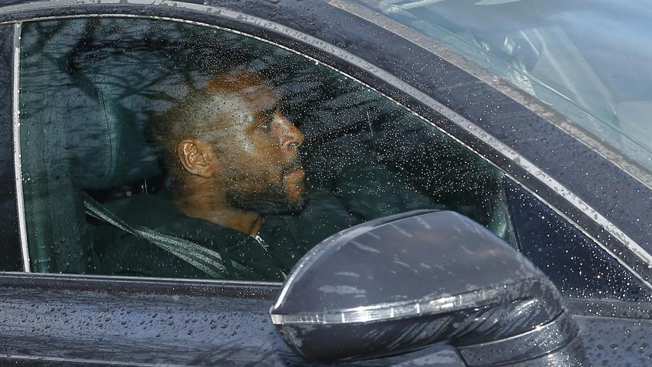 2016-05-02T184223Z_105216143_MT1ACI14367930_RTRMADP_3_BRITAIN-SOCCER