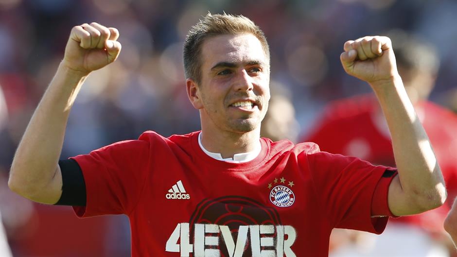 2016-05-07T155400Z_2072098510_LR1EC57185QX7_RTRMADP_3_SOCCER-GERMANY