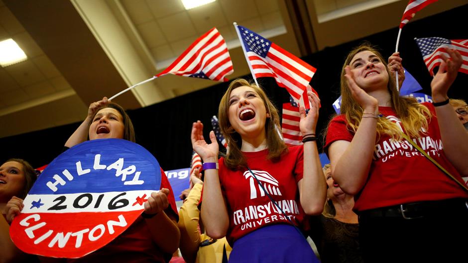 2016-05-17T002835Z_1627704383_S1BETELVIXAA_RTRMADP_3_USA-ELECTION-CLINTON