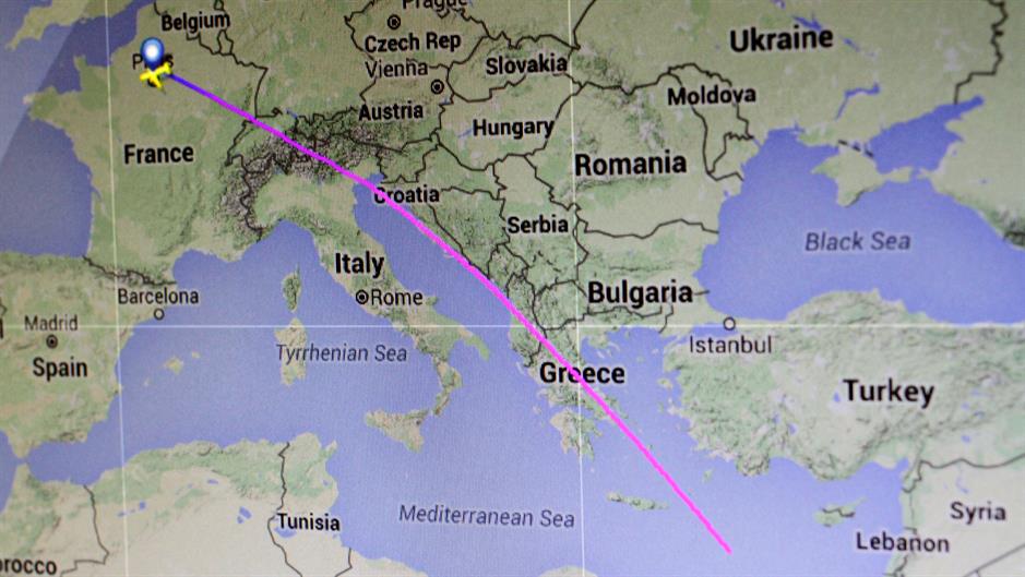 2016-05-19T040828Z_389379664_S1BETEWKMMAA_RTRMADP_3_EGYPTAIR-AIRPLANE