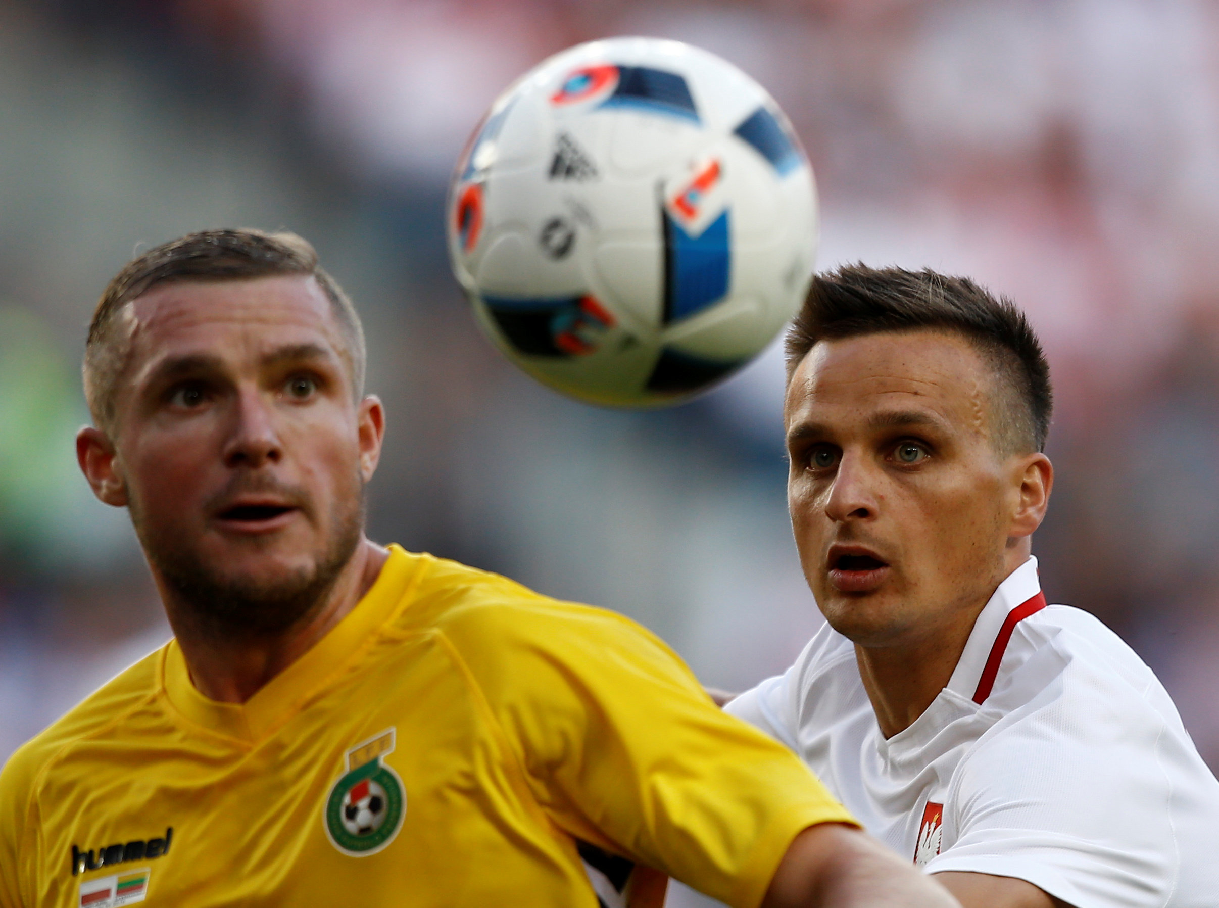 2016-06-06T181618Z_1860301489_D1AETIJUIKAA_RTRMADP_3_SOCCER-FRIENDLY-POL-LIT