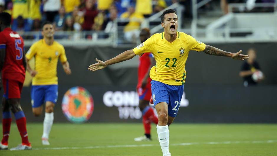 2016-06-09T005746Z_658484393_NOCID_RTRMADP_3_SOCCER-2016-COPA-AMERICA-CENTENARIO-BRAZIL-AT-HAITI
