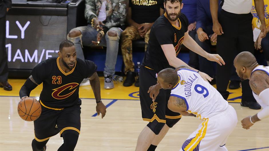 2016-06-14T025757Z_1834783328_NOCID_RTRMADP_3_NBA-FINALS-CLEVELAND-CAVALIERS-AT-GOLDEN-STATE-WARRIORS