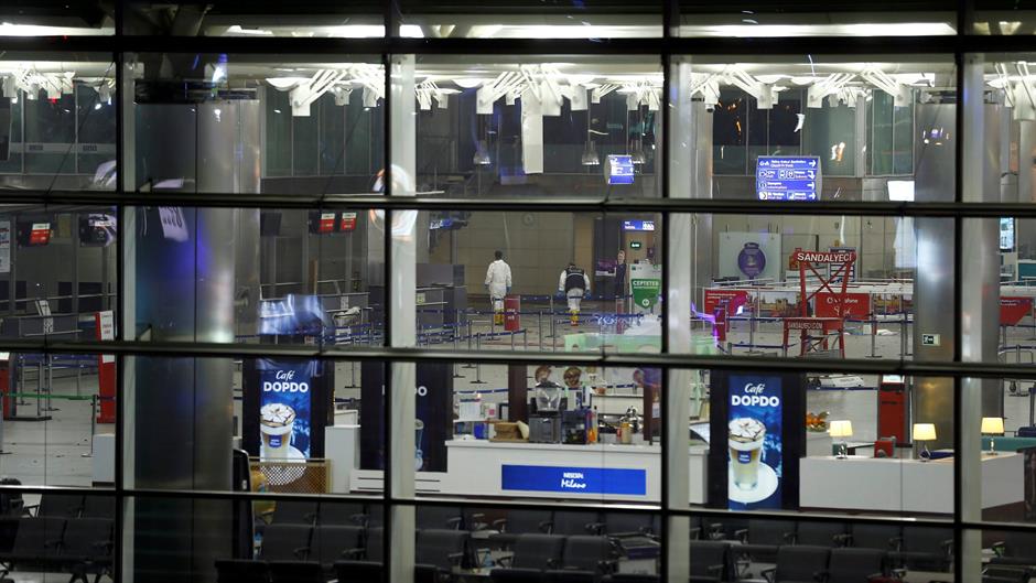 2016-06-28T232519Z_1313658079_LR1EC6S1KYGLQ_RTRMADP_3_TURKEY-BLAST