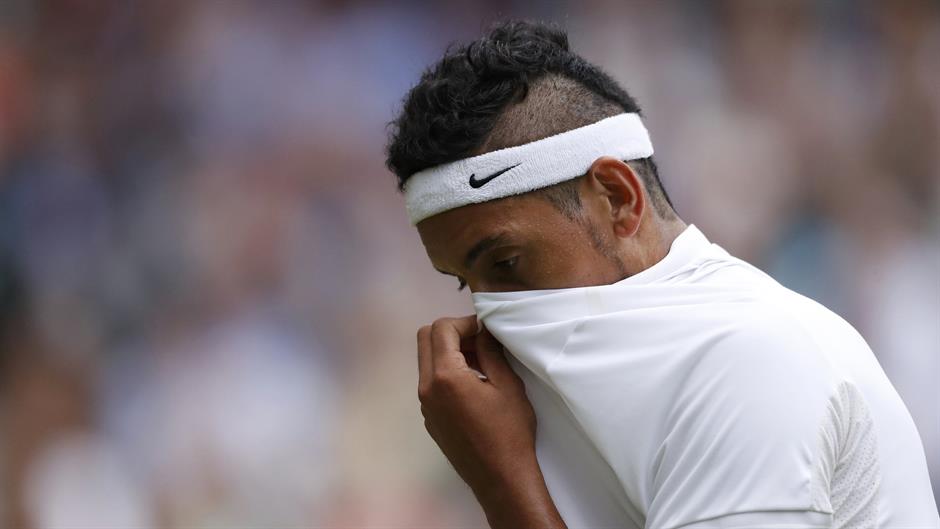 2016-07-04T180106Z_418902227_LR1EC741E1JRK_RTRMADP_3_TENNIS-WIMBLEDON