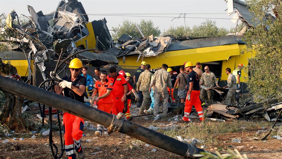 2016-07-12T171928Z_1797501471_S1AETPEOMAAB_RTRMADP_3_ITALY-TRAIN-CRASH