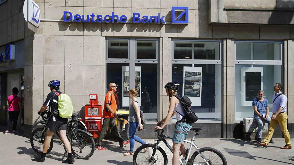 2016-07-18T103057Z_2144707368_LR1EC7I0T7AIX_RTRMADP_3_GERMANY-DEUTSCHE-BANK