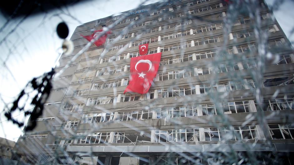 2016-07-19T183648Z_1811589842_S1AETQNGAAAC_RTRMADP_3_TURKEY-SECURITY