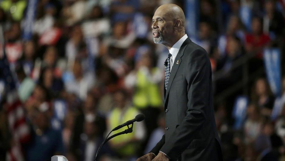 2016-07-29T011432Z_2132398297_HT1EC7T03FK6D_RTRMADP_3_USA-ELECTION