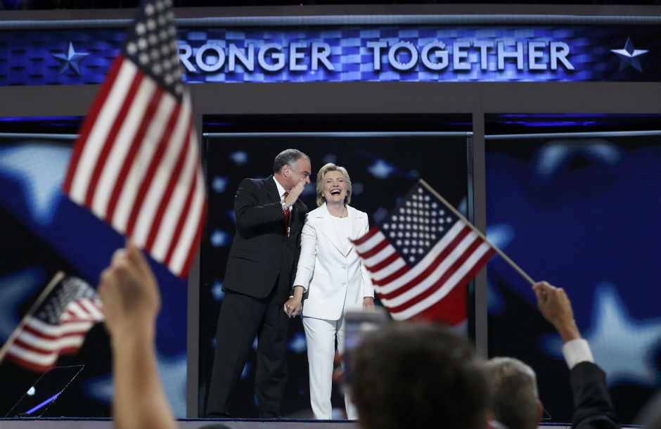 2016-07-29T045831Z_568260424_HT1EC7T0DSURE_RTRMADP_3_USA-ELECTION