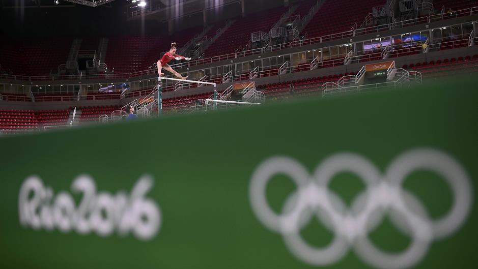 2016-08-04T223424Z_760406361_RIOEC841QOIOO_RTRMADP_3_OLYMPICS-RIO-GYMNASTICS