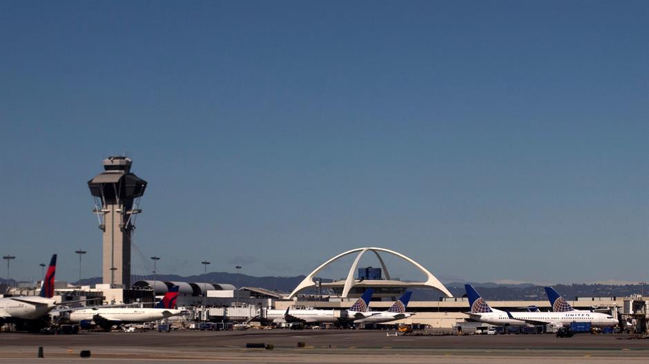 2016-08-29T043916Z_154556774_S1AETYDXXKAC_RTRMADP_3_USA-SECURITY-LOSANGELES