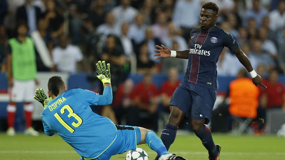 2016-09-13T201241Z_116799161_MT1ACI14608478_RTRMADP_3_SOCCER-CHAMPIONS-PSG-ARS