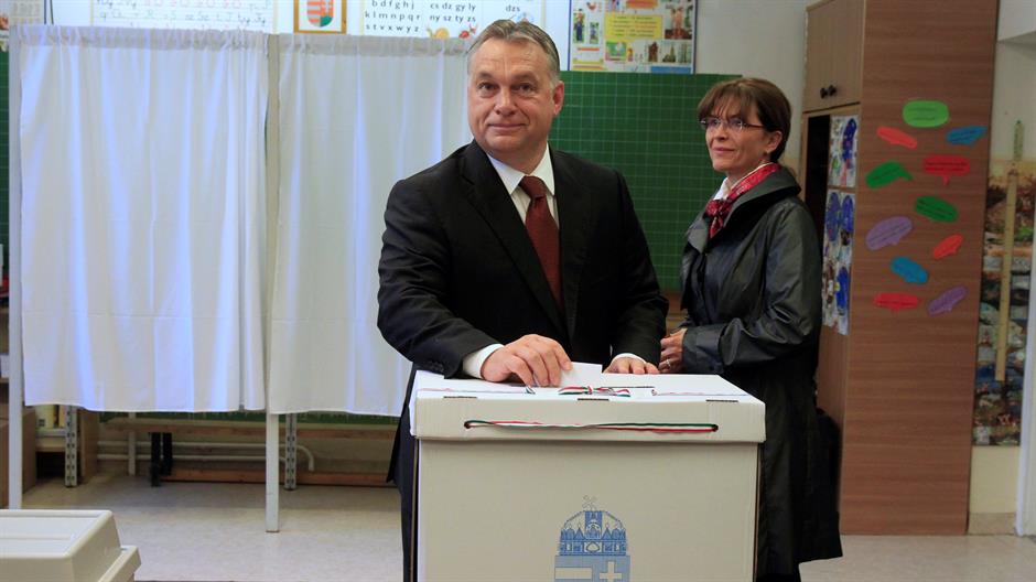 2016-10-02T071753Z_970951517_S1BEUEPPOBAA_RTRMADP_3_EUROPE-MIGRANTS-HUNGARY-REFERENDUM