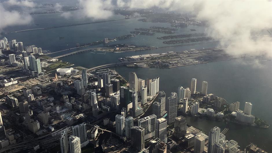 2016-10-06T113704Z_1_MTZGRQECA6MJQLFU_RTRFIPP_0_STORM-MATTHEW