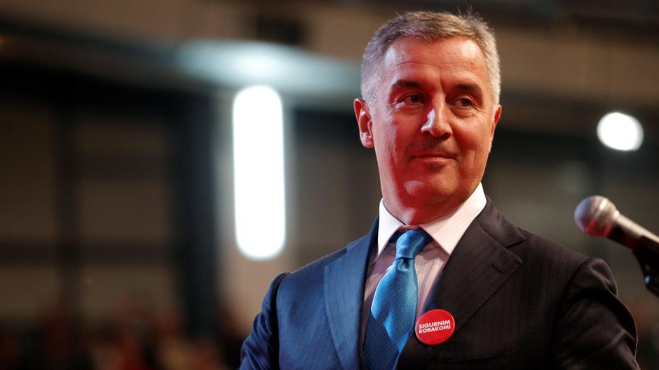 2016-10-14T210847Z_1894985314_S1BEUGZLALAA_RTRMADP_3_MONTENEGRO-ELECTION