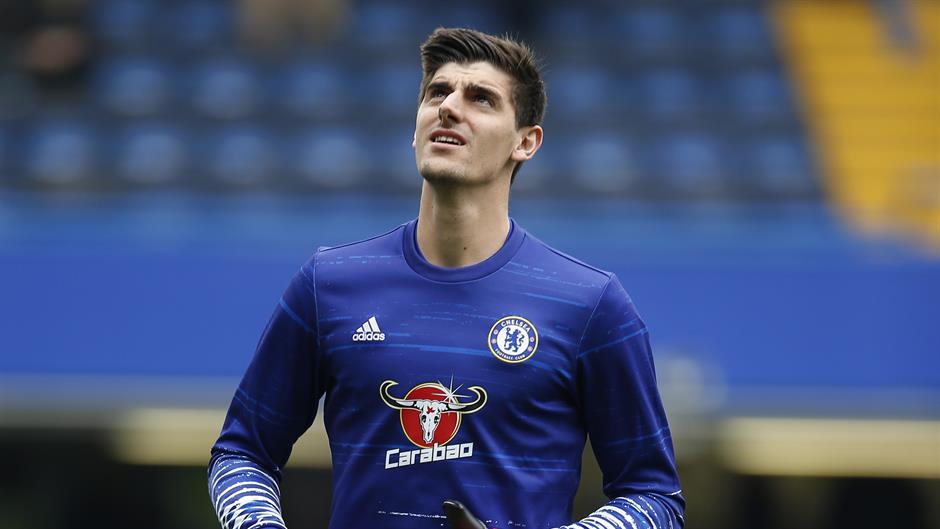 2016-10-15T105449Z_119530489_MT1ACI14640761_RTRMADP_3_SOCCER-ENGLAND-CHE-LEI