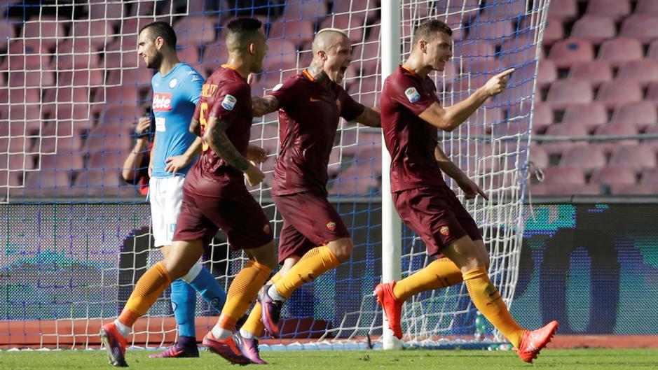 2016-10-15T135922Z_225395247_D1AEUHCWSOAB_RTRMADP_3_SOCCER-ITALY