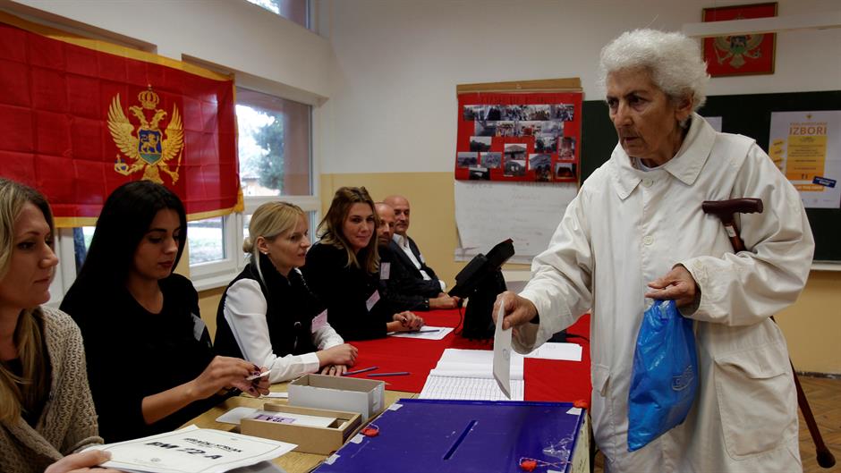 2016-10-16T115400Z_1372553824_S1BEUHHJKIAA_RTRMADP_3_MONTENEGRO-ELECTION