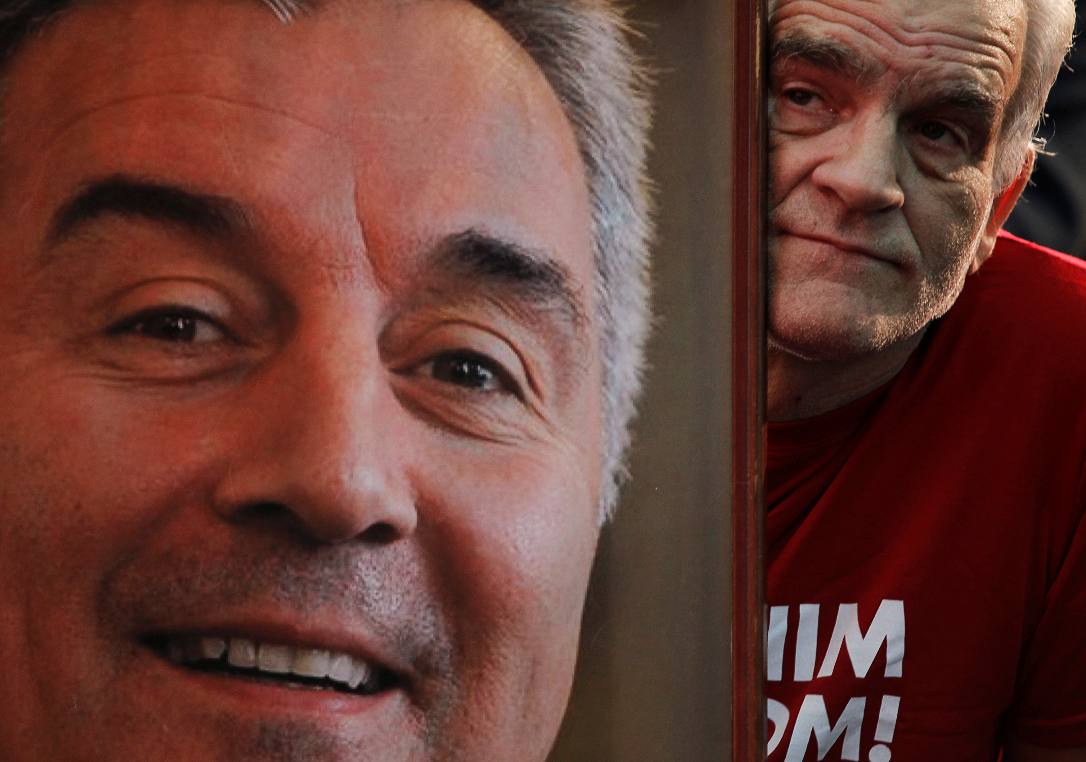 2016-10-16T232955Z_802341245_S1BEUHJTEHAA_RTRMADP_3_MONTENEGRO-ELECTION