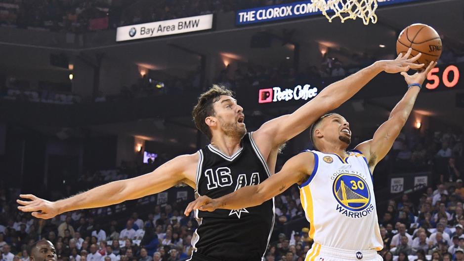 2016-10-26t023942z-2040913351-nocid-rtrmadp-3-nba-san-antonio-spurs-at-golden-state-warriors-86905.jpeg