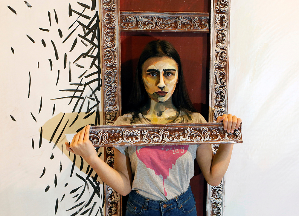 2016-10-26T162231Z_477385087_D1BEUJFLITAA_RTRMADP_3_RUSSIA-ART