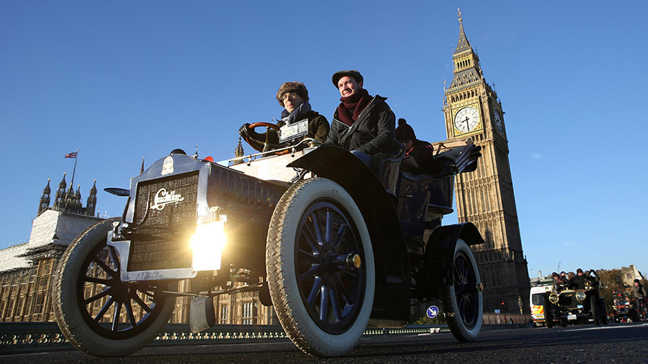 2016-11-06T100809Z_1951352868_S1AEULGGARAC_RTRMADP_3_BRITAIN-ODDLY 11