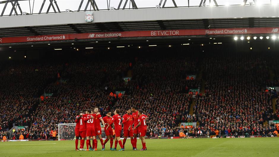 2016-11-06T144901Z_121445341_MT1ACI14664153_RTRMADP_3_SOCCER-ENGLAND-LIV-WAT