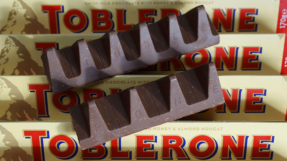 2016-11-08T124418Z_954031478_LR1ECB80ZDJIJ_RTRMADP_3_BRITAIN-TOBLERONE