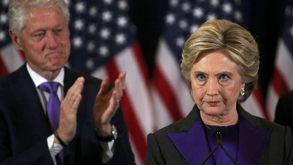 2016-11-09T165852Z_1875173521_HT1ECB91B5F5L_RTRMADP_3_USA-ELECTION-CLINTON