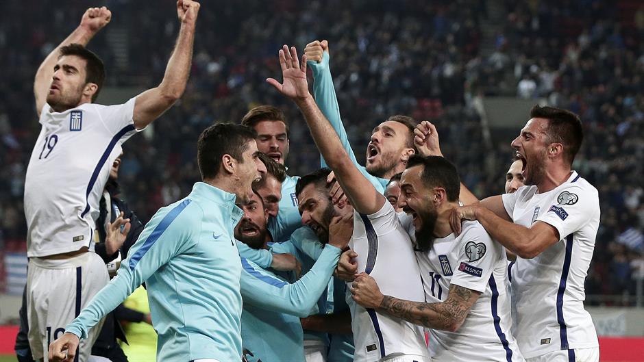2016-11-13T215358Z_348060373_S1BEUMRBJAAA_RTRMADP_3_SOCCER-WORLDCUP-GRE-BIH