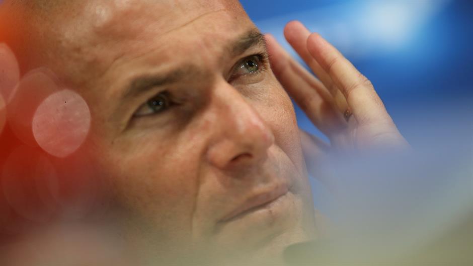 2016-12-06T130733Z_1109363001_RC1D63EA8E80_RTRMADP_3_SOCCER-CHAMPIONS-MAD-DOR