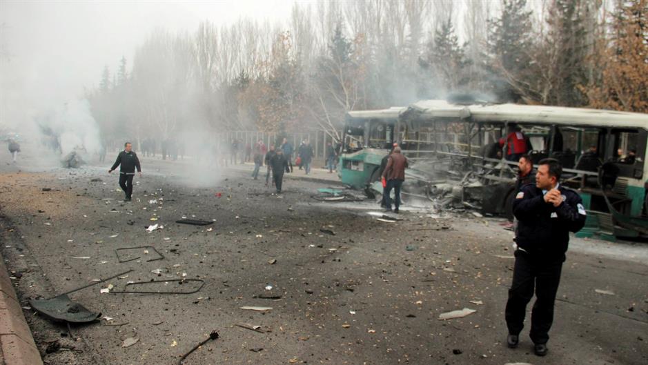 2016-12-17T072700Z_2061716958_RC13FA511420_RTRMADP_3_TURKEY-BLAST