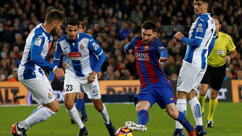 2016-12-18T223758Z_1100667134_RC14677C8600_RTRMADP_3_SOCCER-SPAIN