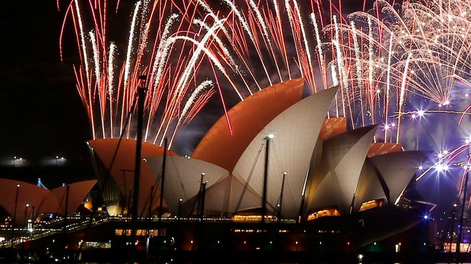 2016-12-31T133110Z_1820366780_RC1696596020_RTRMADP_3_NEW-YEAR-AUSTRALIA