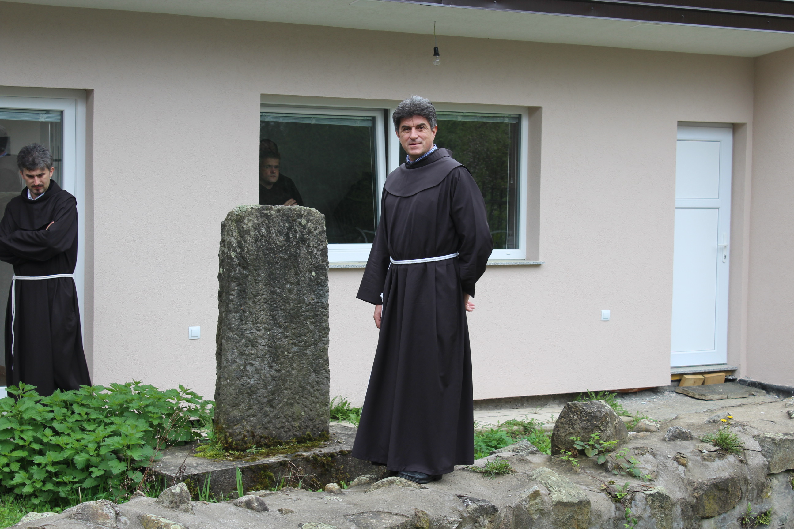 20160409_2_15406210_7492727