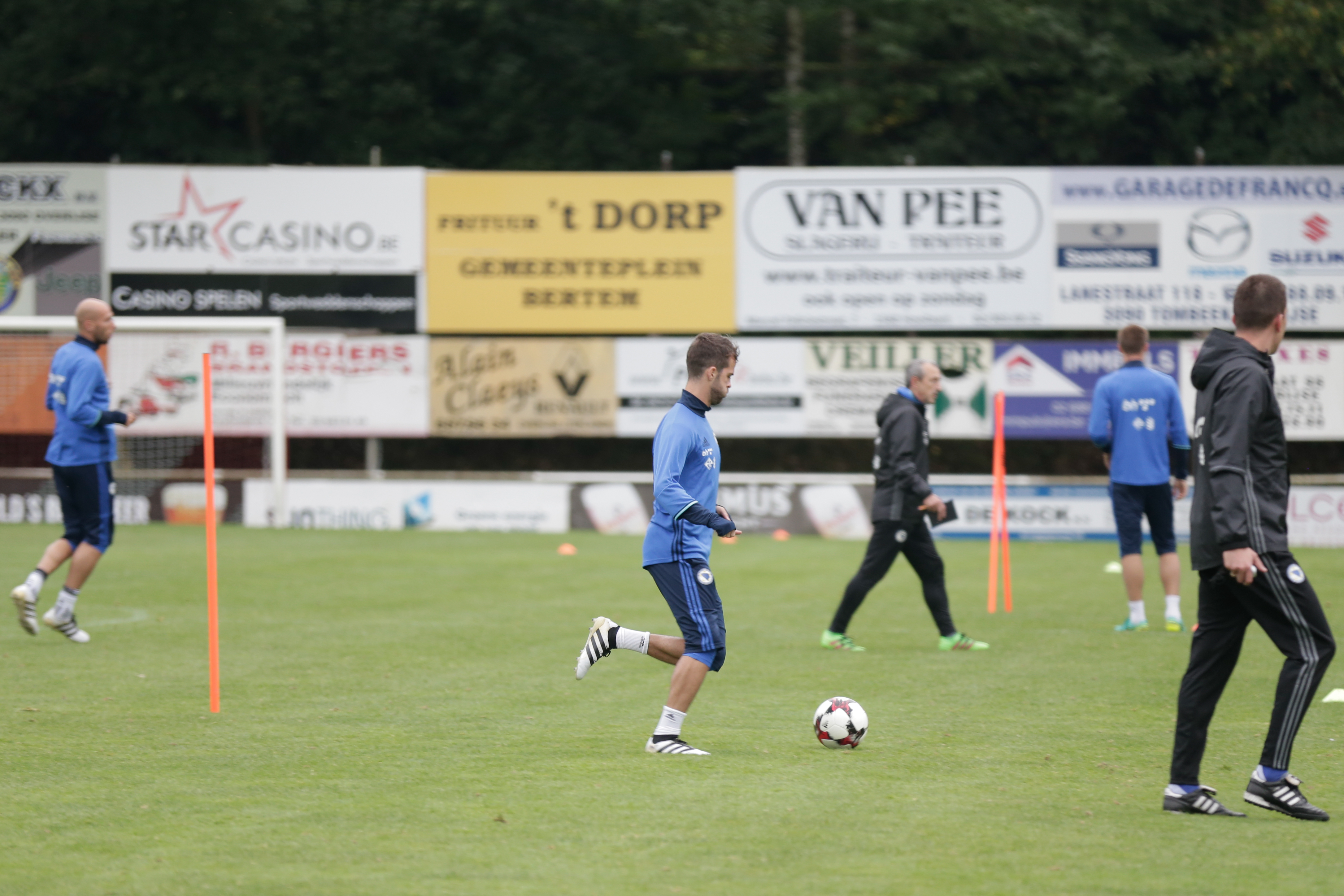 20161004_2_19394716_14722474