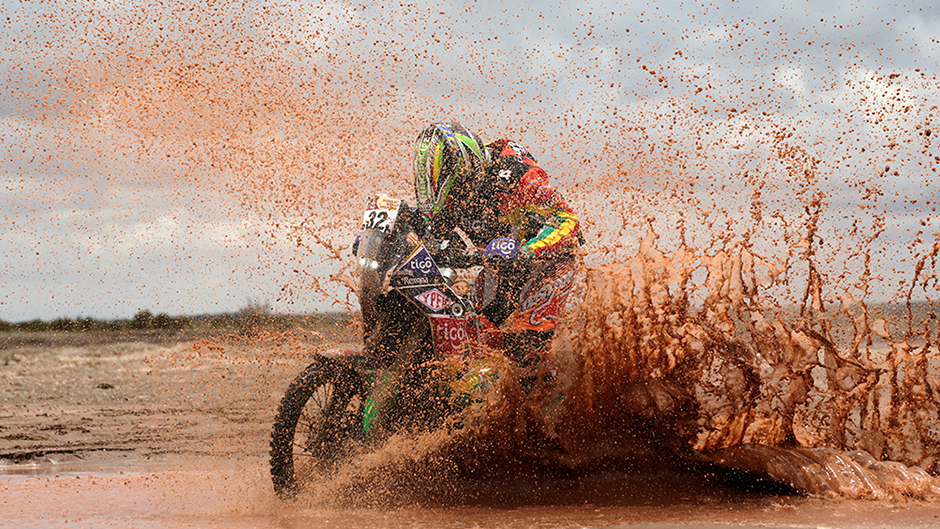 2017-01-10T005615Z_1395330987_RC1C17585A30_RTRMADP_3_MOTOR-RALLY-DAKAR  11