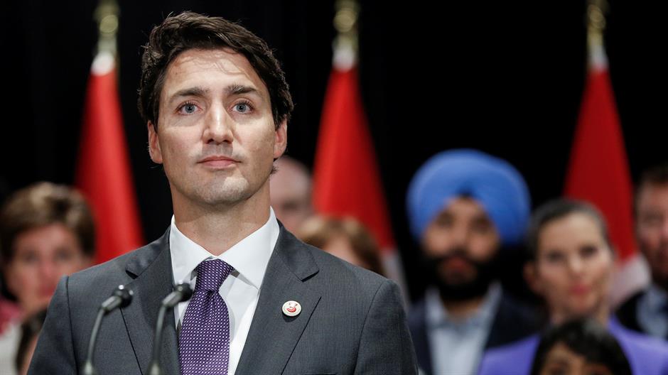 2017-01-24T221354Z_71725283_RC1588D3B700_RTRMADP_3_CANADA-POLITICS