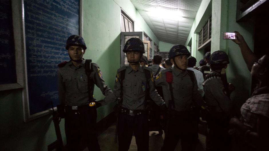 2017-01-29T181717Z_1850353726_RC1E4017D0B0_RTRMADP_3_MYANMAR-LAWYER